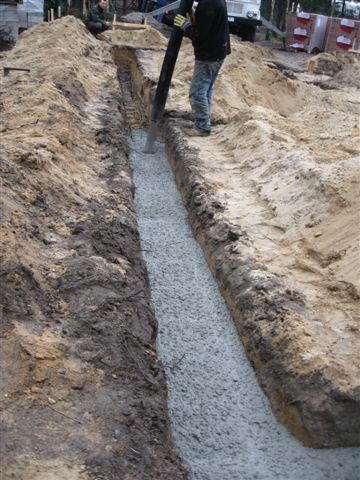 Fundamenty, zalewanie 043